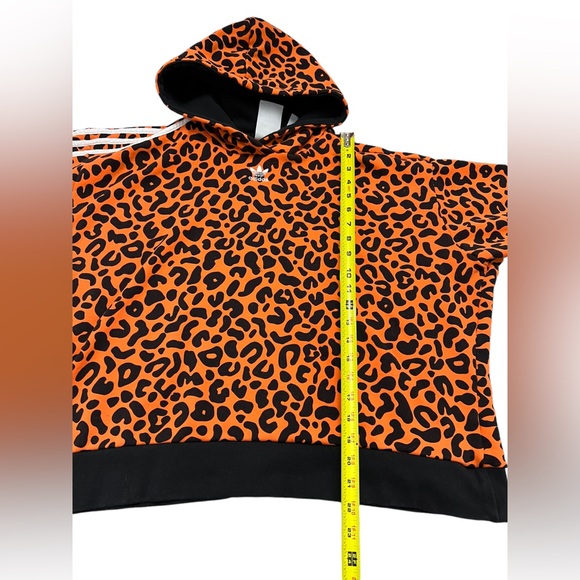 adidas Originals x Rich Mnisi Plus all over leopard print hoodie in orange 1X - Picture 5 of 10